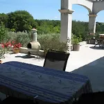 Lou Limbert Plateau De Semesterbostad